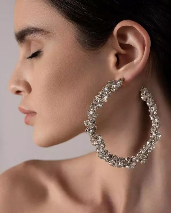 Grand crystal  hoop earrings 