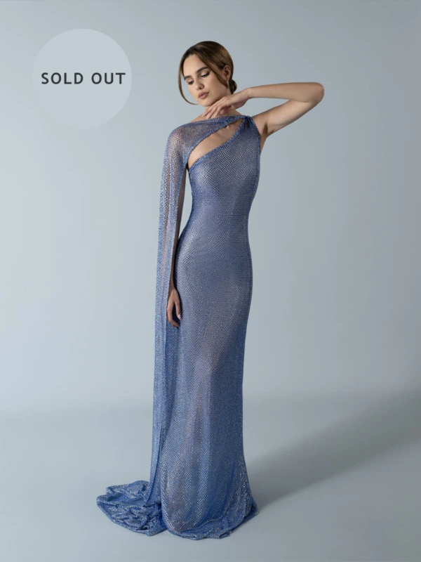 One-shoulder blue gown