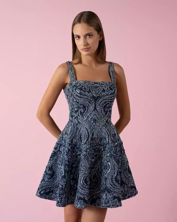 Backless hand-embroidered dress
