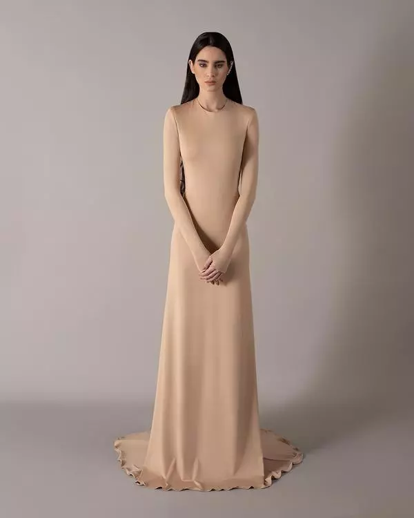 Form-fitting jersey dress 