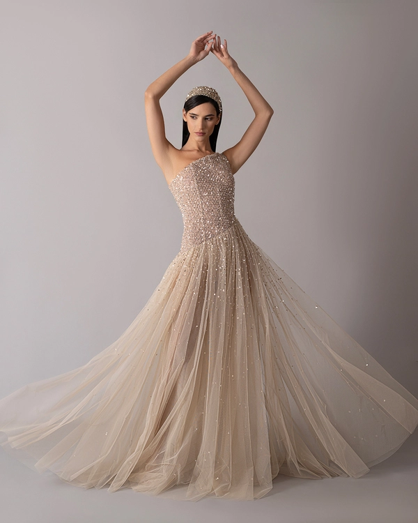 One-shoulder sequined dress